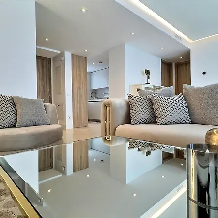 Chic Mediterranean Living In Three-bedroom Penthouse Situated In The San Roque Club Apartment