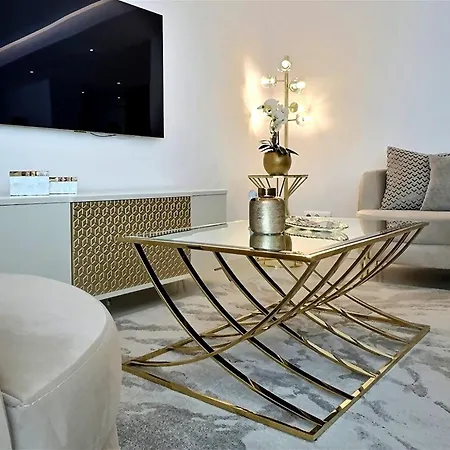 Apartment Chic Mediterranean Living In Three-bedroom Penthouse Situated In The San Roque Club *